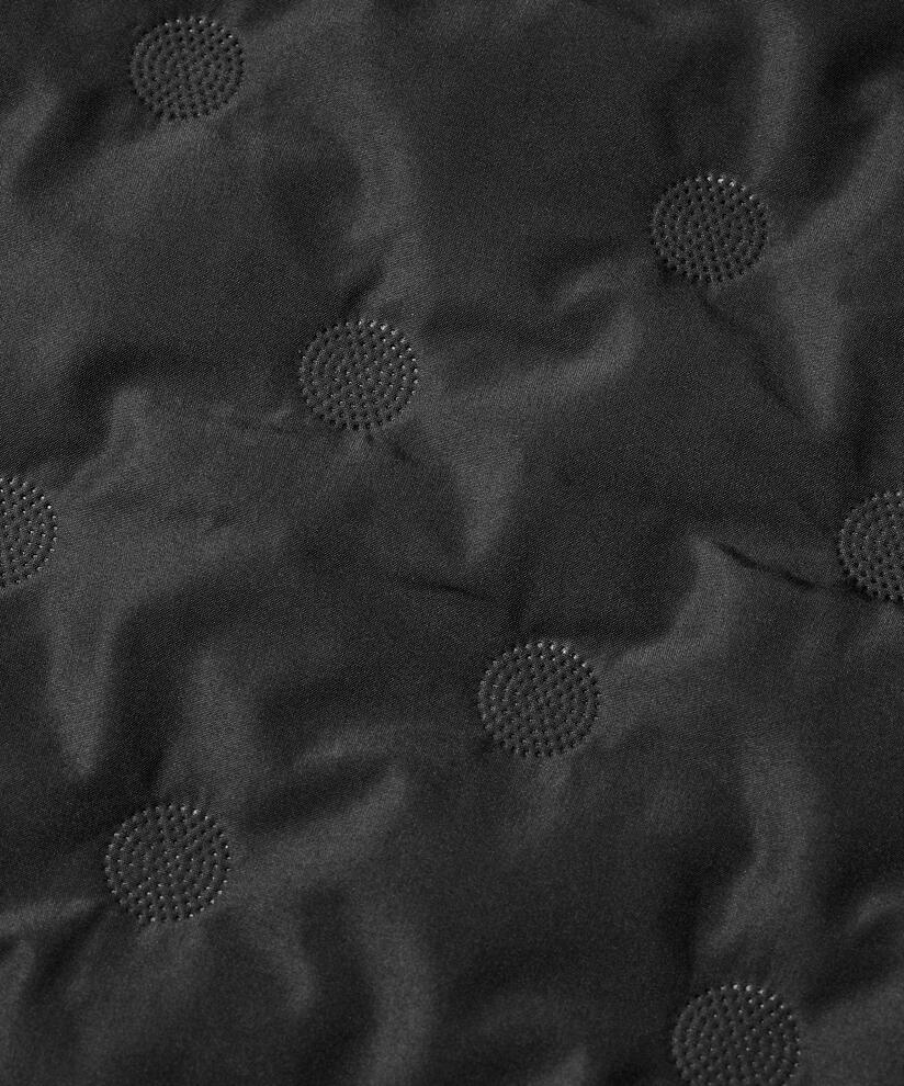 gilet matelassé avec fermeture à bouton-pression, Black